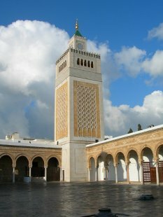 мечеть в Тунисе